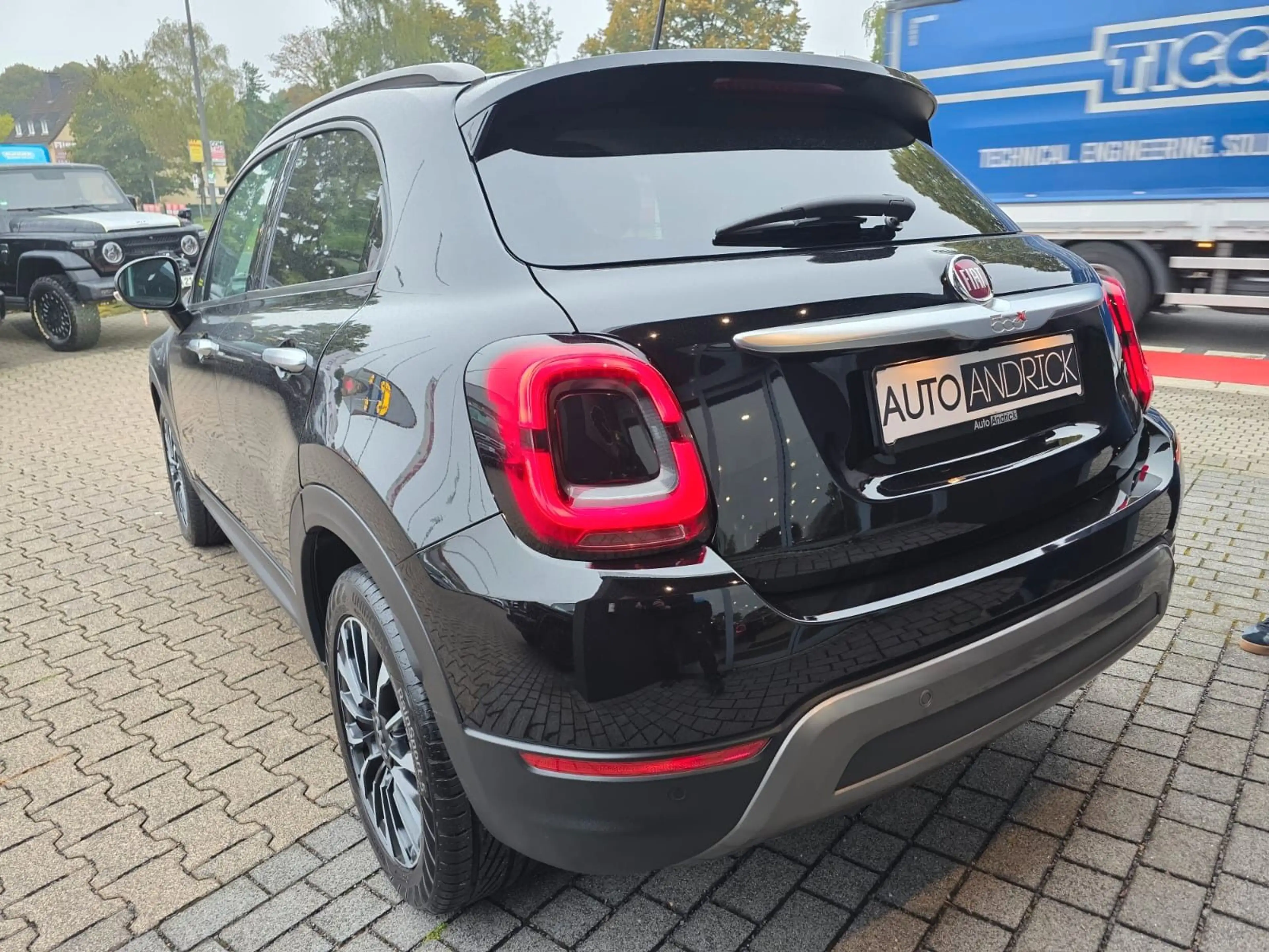 Fiat 500X 2HAND PDC SHZ KLIMA — photo 7