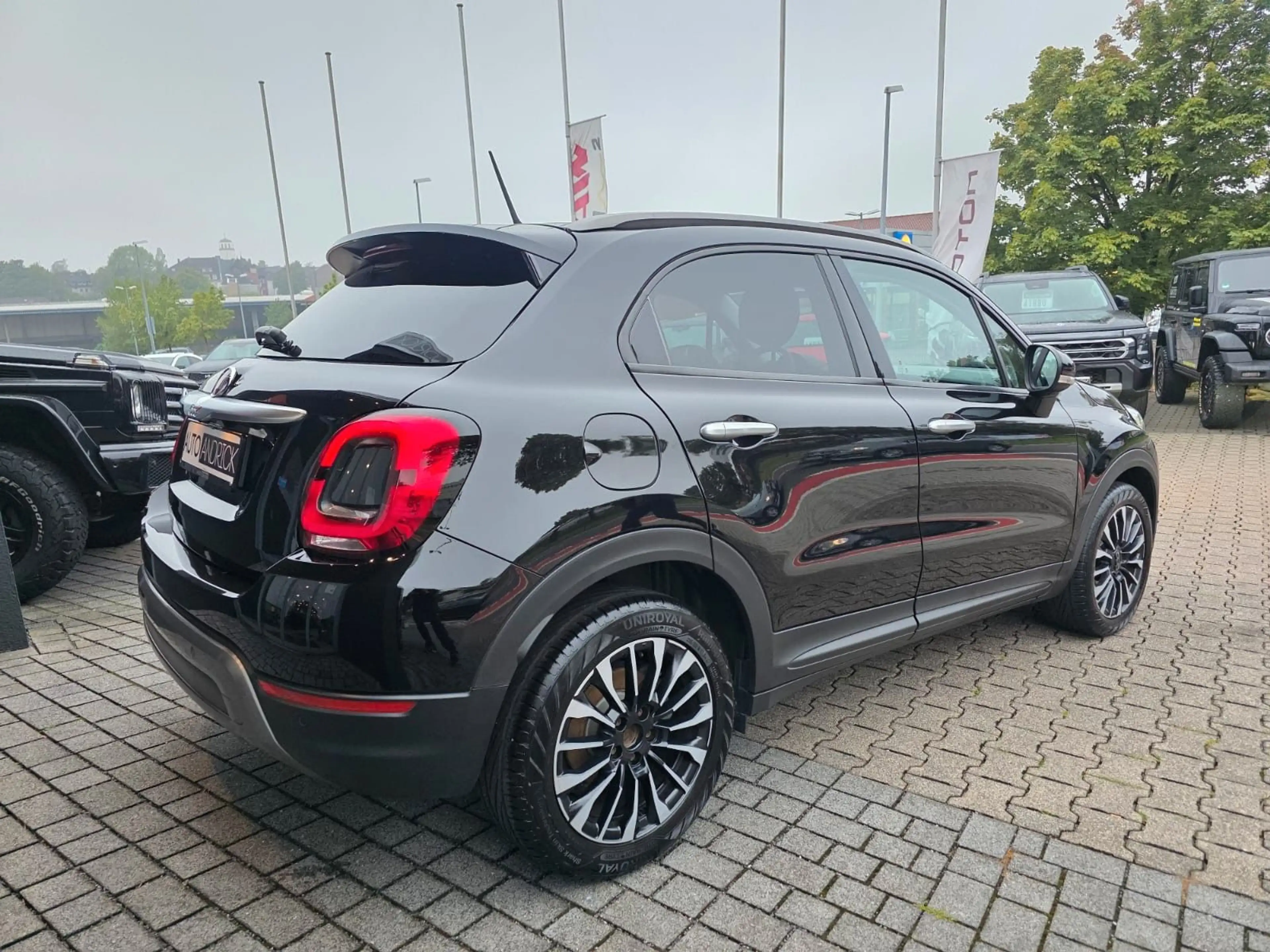 Fiat 500X 2HAND PDC SHZ KLIMA — photo 5
