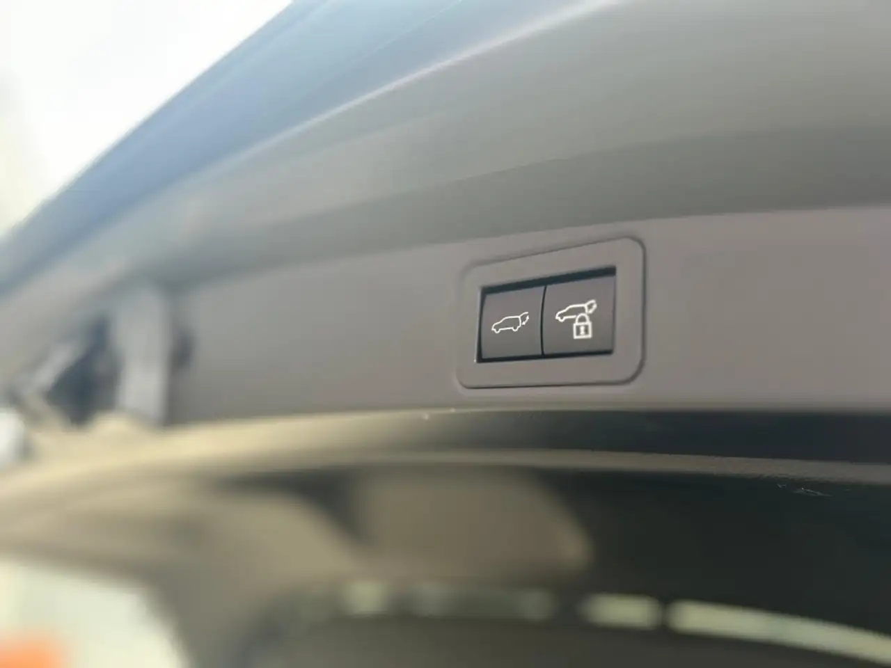 Toyota Corolla 2,0l Hybrid TS Teamplayer ACC Navi SHZ LED RFK ACP 11