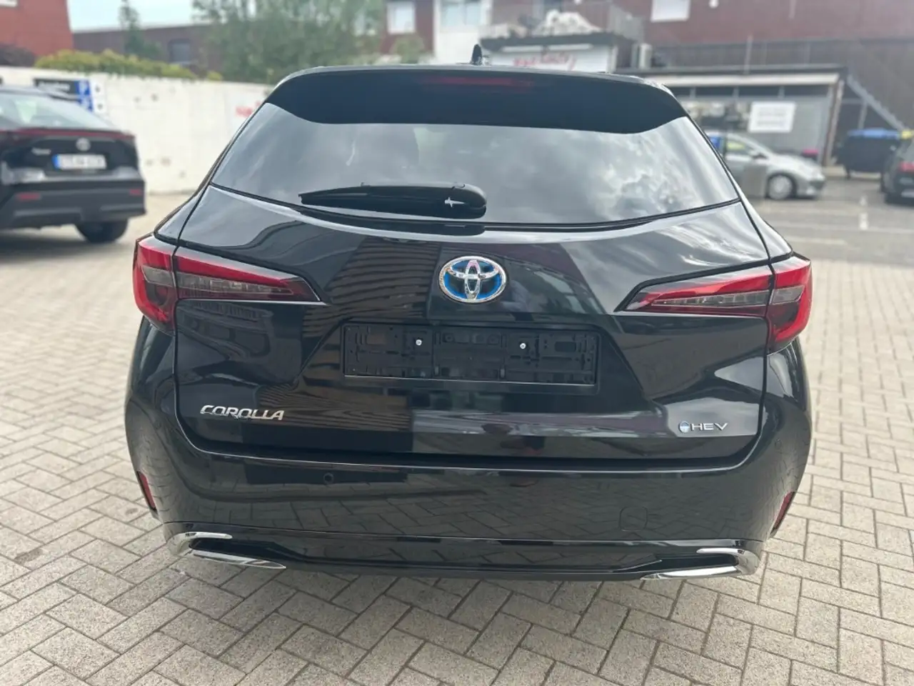 Toyota Corolla 2,0l Hybrid TS Teamplayer ACC Navi SHZ LED RFK ACP 4