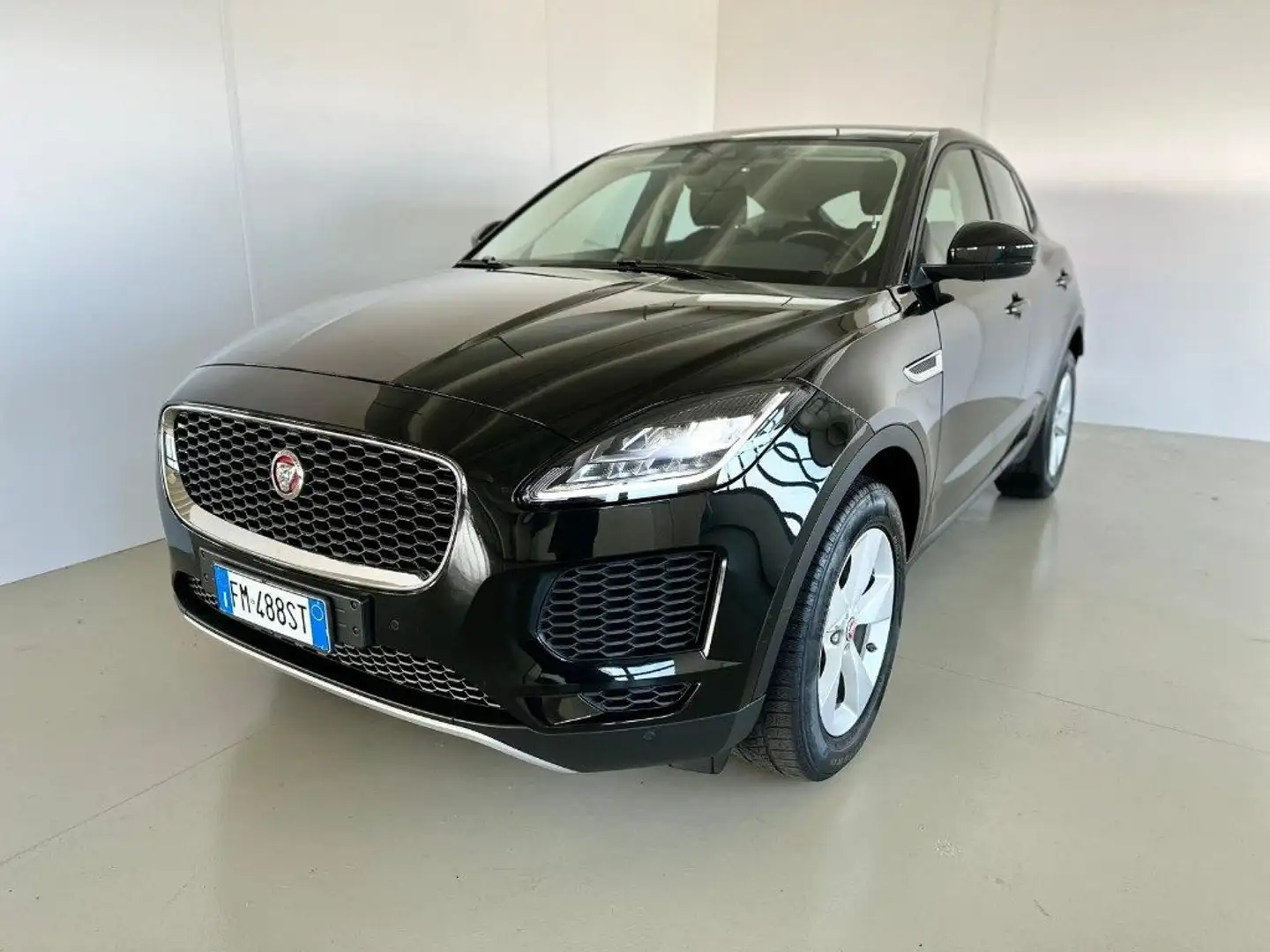 Jaguar E-Pace 2.0D 150 CV AWD aut. S Nero - 1