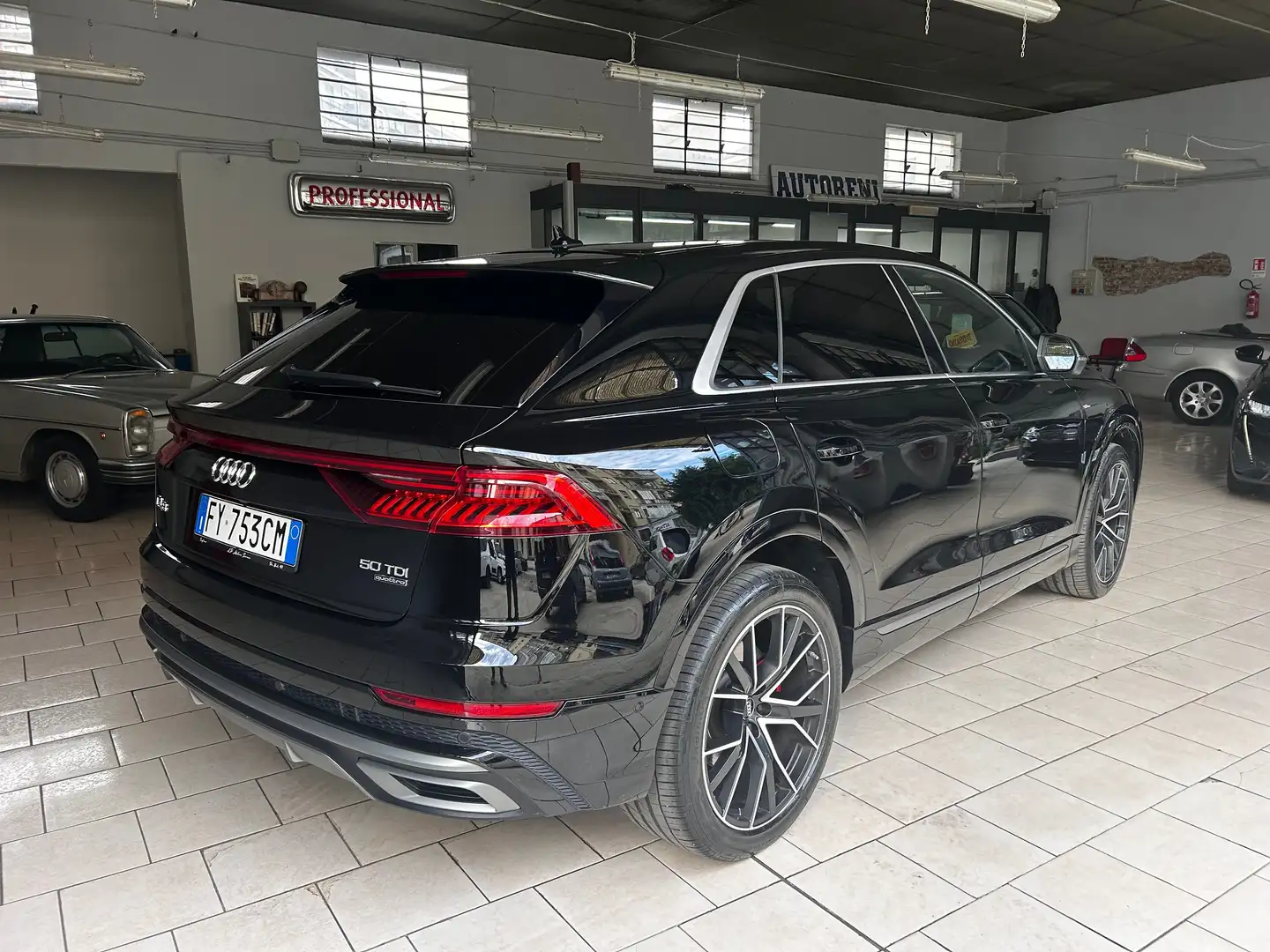 Audi Q8 Q8 I 2018 50 3.0 tdi mhev S Line lquattro tiptroic Noir - 2