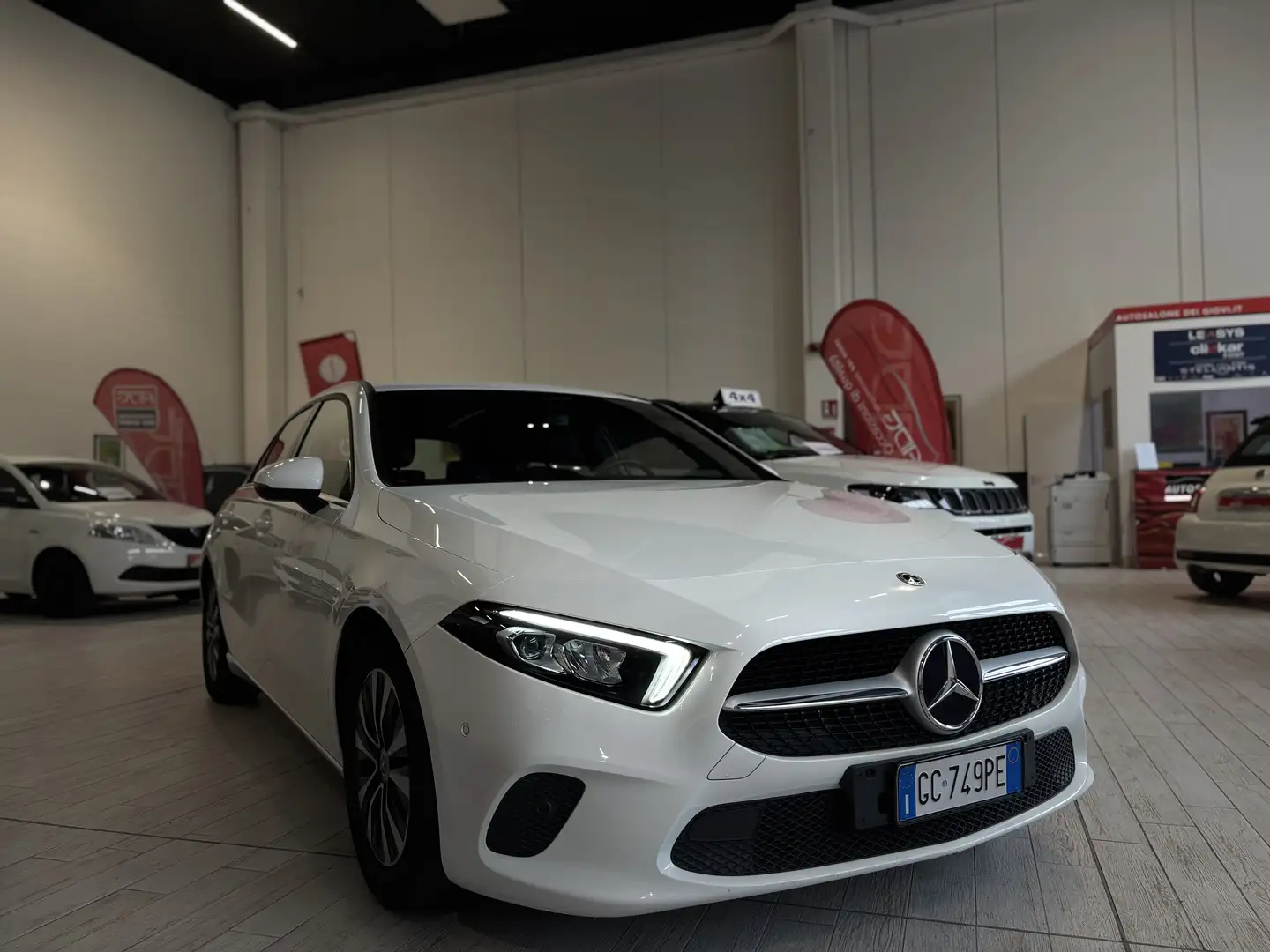 Mercedes-Benz A 180 *NO OBBLIGO FINANZIAMENTO *D 1.5 116 CV AUTOMATICA Blanco - 2