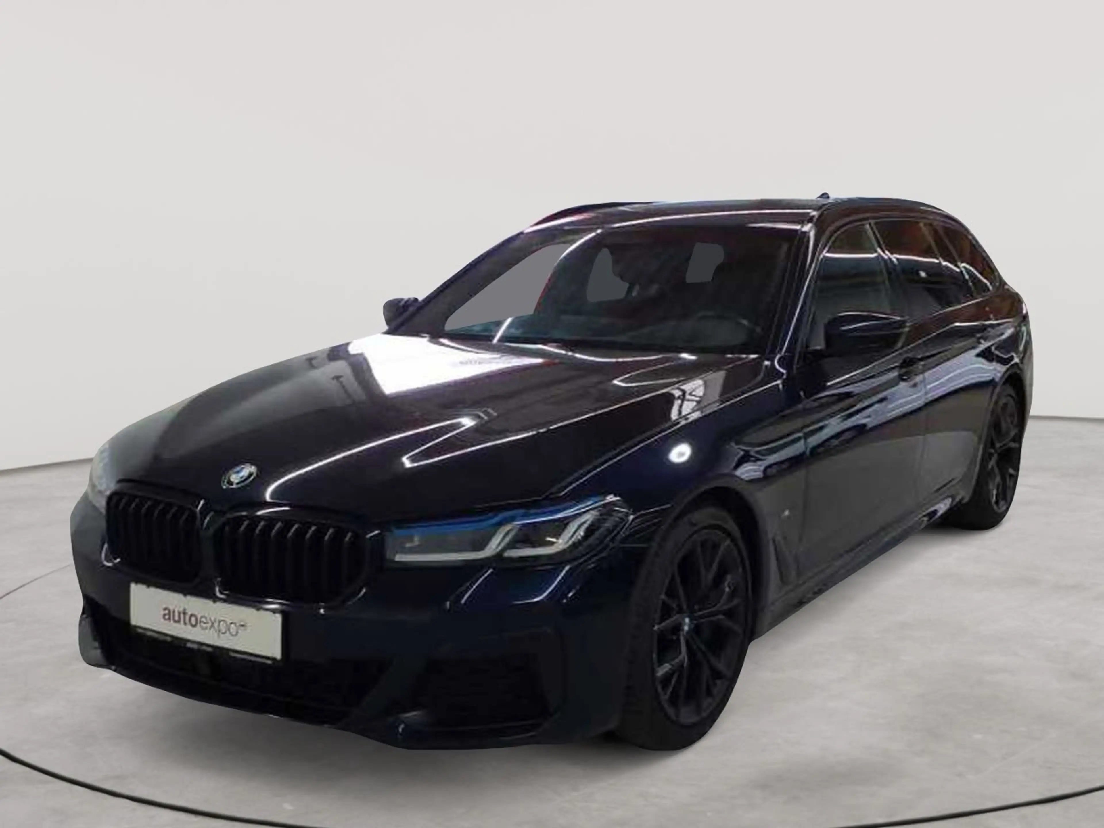BMW 540 540d xDrive Touring Aut. M Sport Pro HuD AHK — photo 2