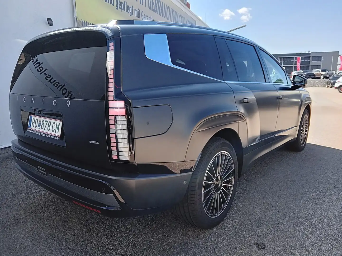 Hyundai IONIQ 9 Ioniq 9 Elektro 110kWh 4WD 7Stz.Calligraphy Grau - 2