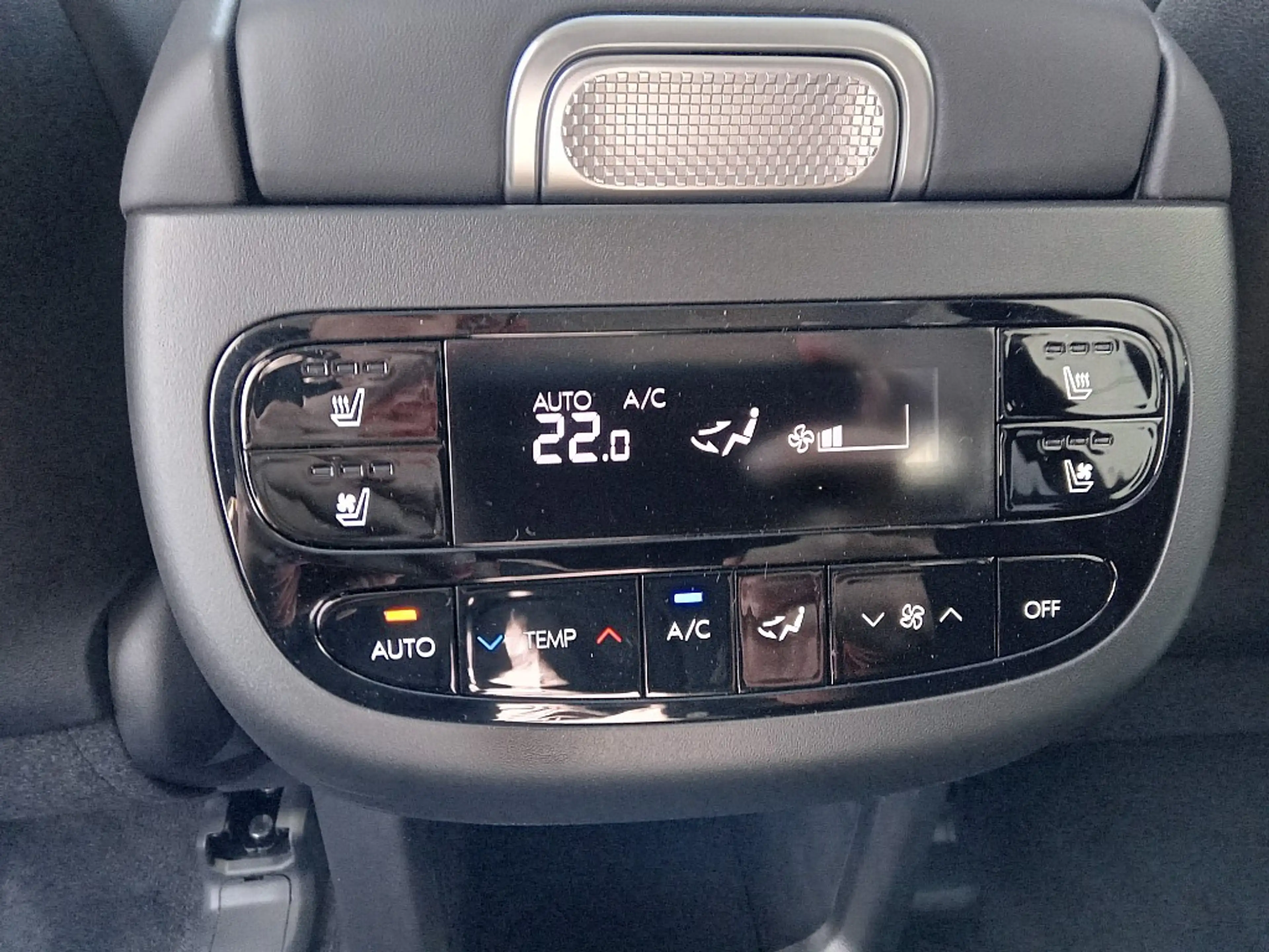 Hyundai IONIQ 9 Ioniq 9 Elektro 110kWh 4WD 7Stz.Calligraphy — photo 15