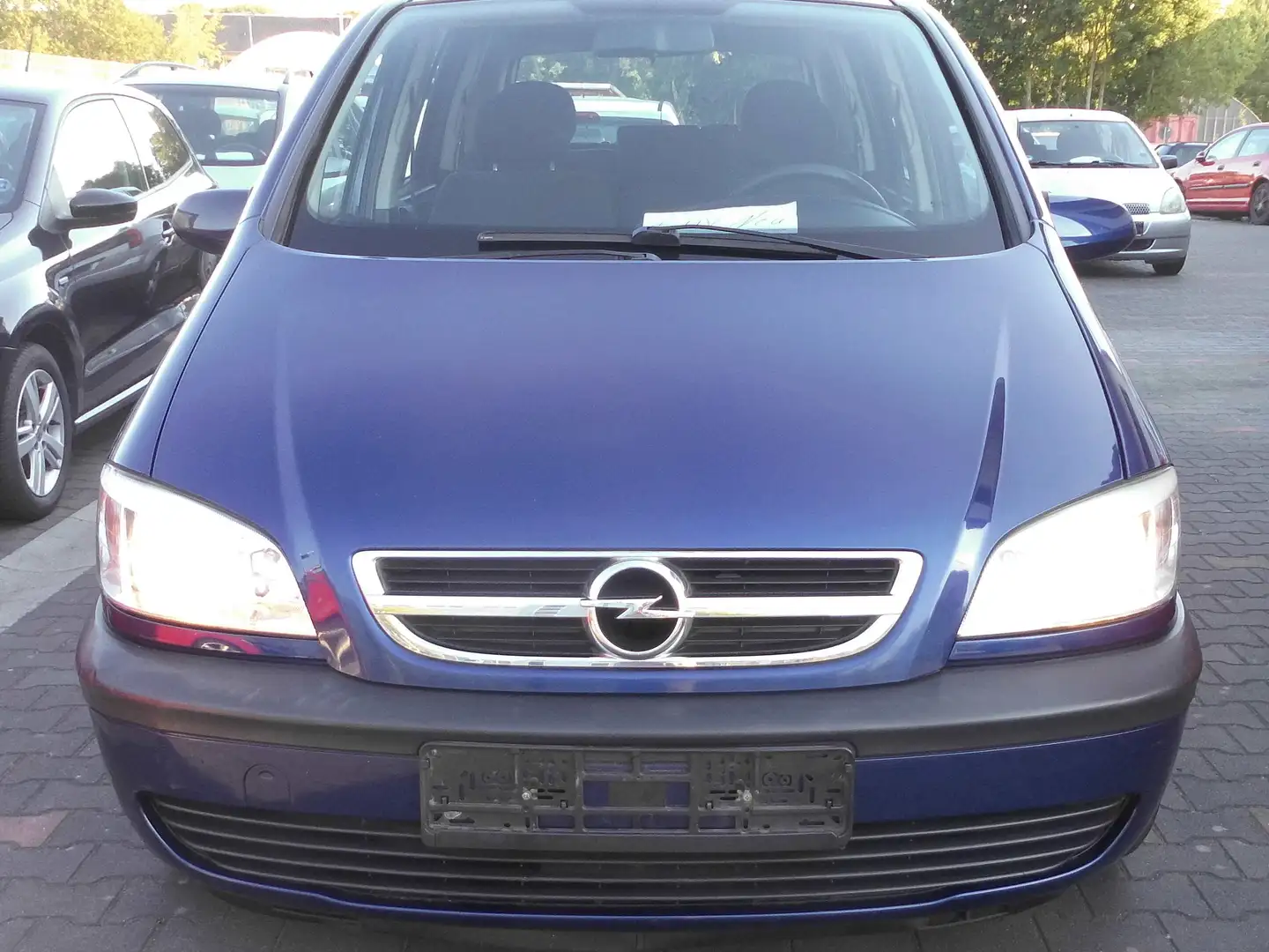 Opel Zafira 1.8 Elegance AUTOMATIKGETRIBE.7 SITZE.KLIMA .ALU . Azul - 1