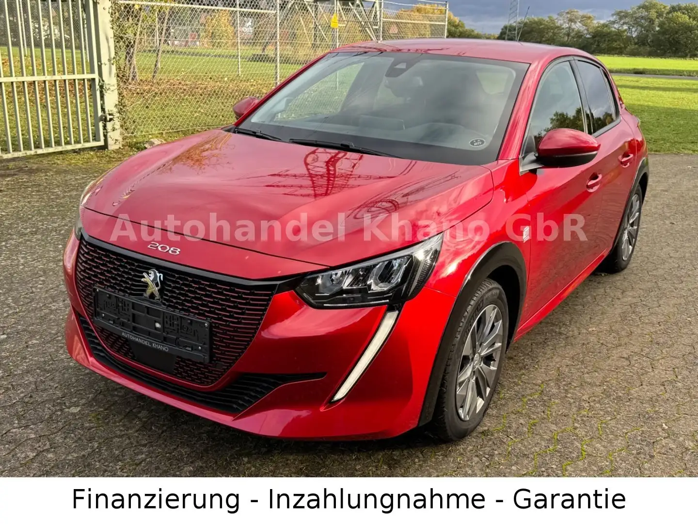 Peugeot 208 e- Allure 1.HAND-NAVI-KAMERA Rot - 2