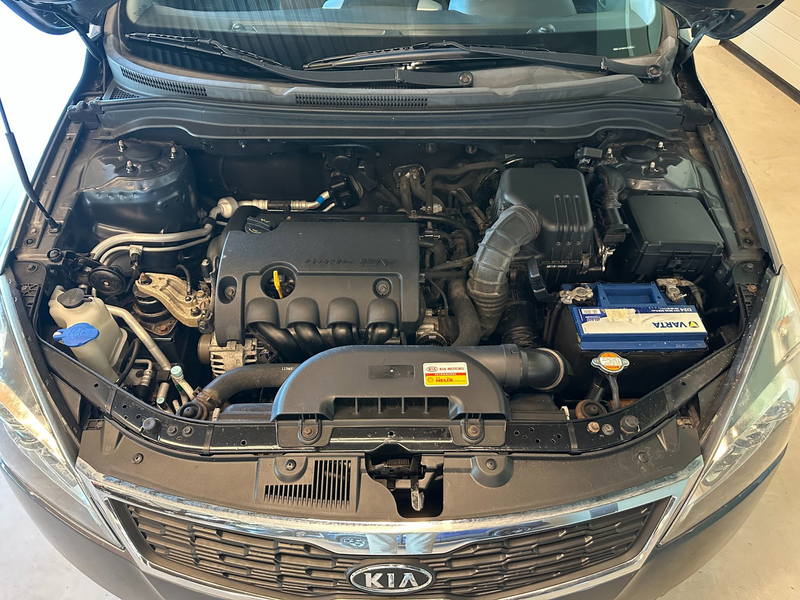 Kia Ceed / cee'd 1.4 CVVT X-tra-uitv|AIRCO|TREKHAAK|ISOFIX|PARKEERS — photo 13