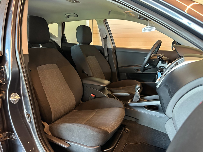 Kia Ceed / cee'd 1.4 CVVT X-tra-uitv|AIRCO|TREKHAAK|ISOFIX|PARKEERS — photo 26
