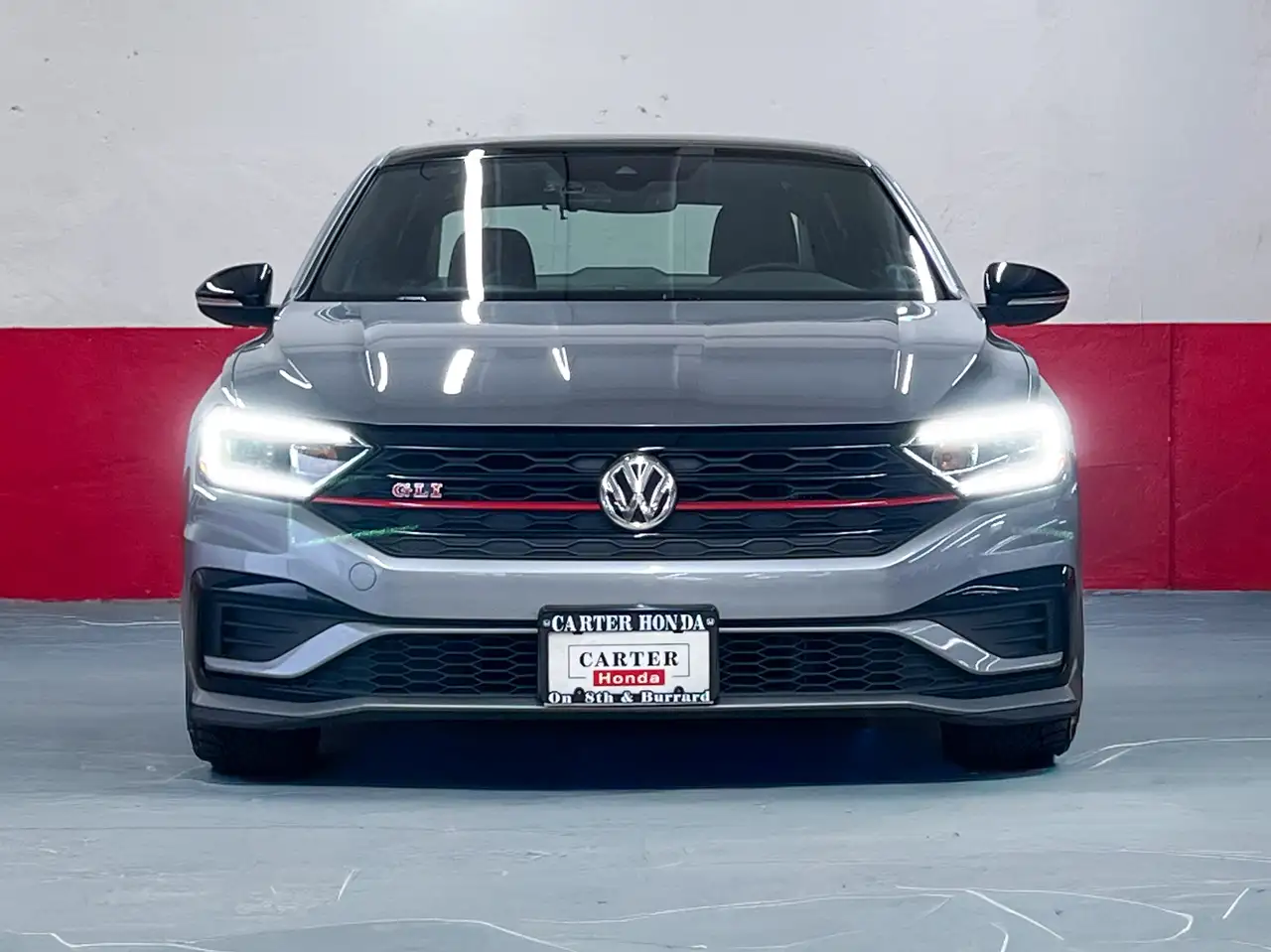 Volkswagen Jetta снимка Volkswagen Jetta