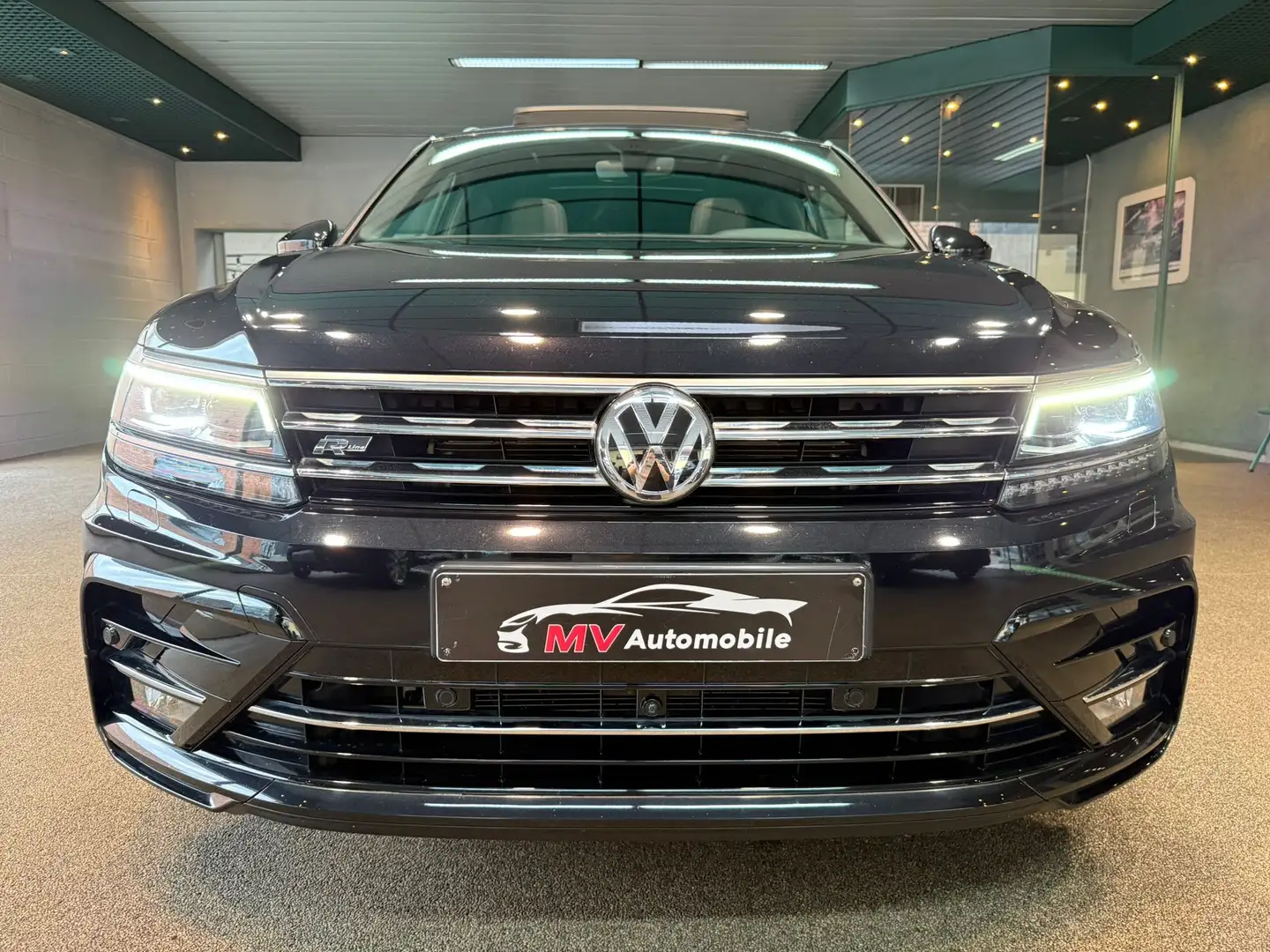 Volkswagen Tiguan Allspace 1.5TSI R line * 7 Places * Full Options * 37000km Zwart - 2