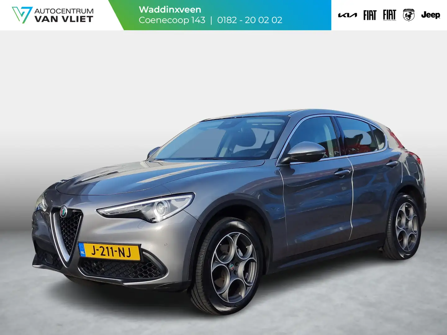 Alfa Romeo Stelvio 2.0 Turbo Aut. AWD 200pk Super | Schuif/Kantel dak Grijs - 1