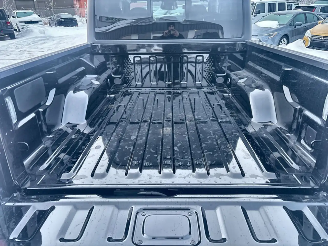 Jeep Gladiator снимка Jeep Gladiator