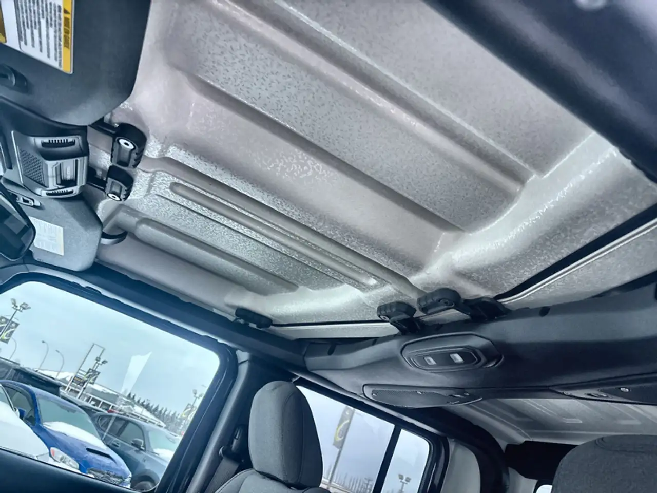 Jeep Gladiator снимка Jeep Gladiator