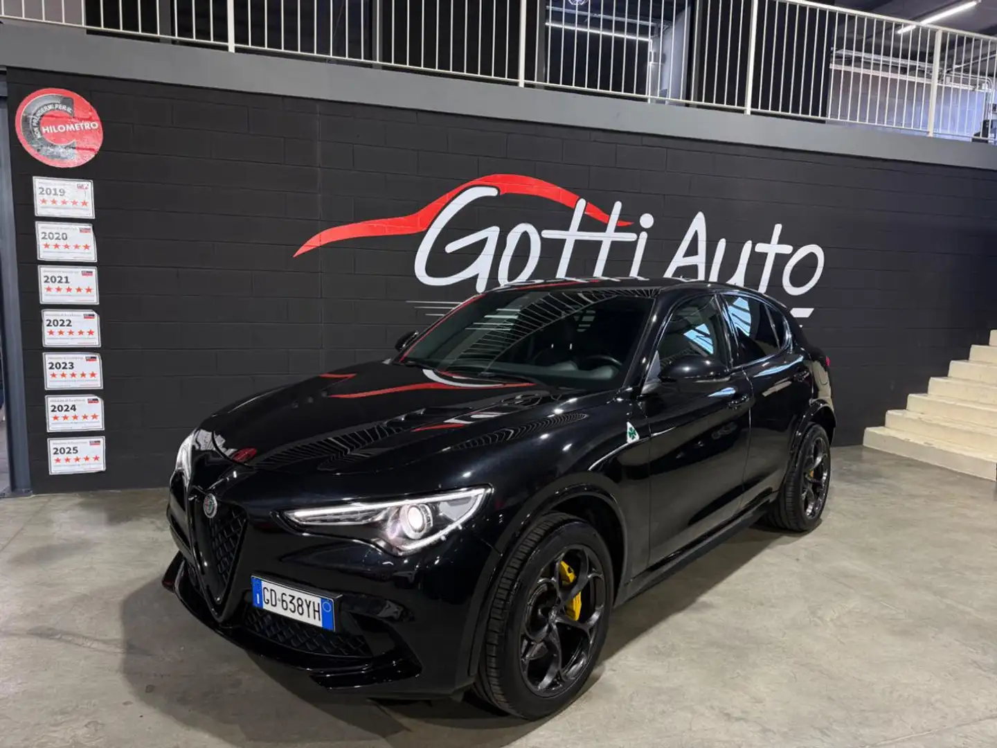 Alfa Romeo Stelvio BITURBO V6 510CV QUADRIFOGLIO ITALIANA RESTYLING Noir - 1