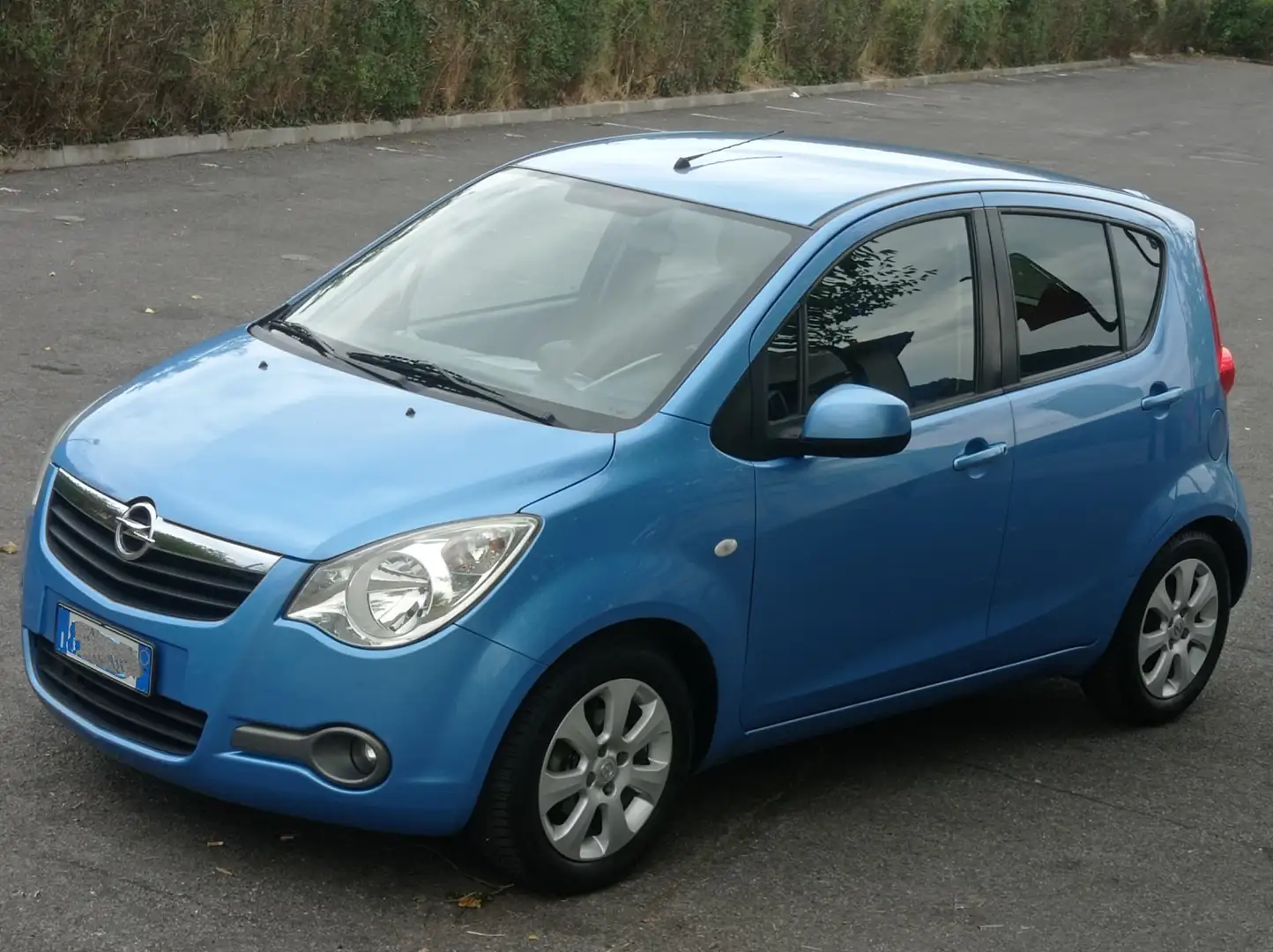 Opel Agila 1.2 16v Enjoy Gpl-tech 86cv - 2