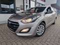 Hyundai i30 1.6 Diesel blue Trend/1-Hand/Navi/8xBereift/ Grau - thumbnail 2