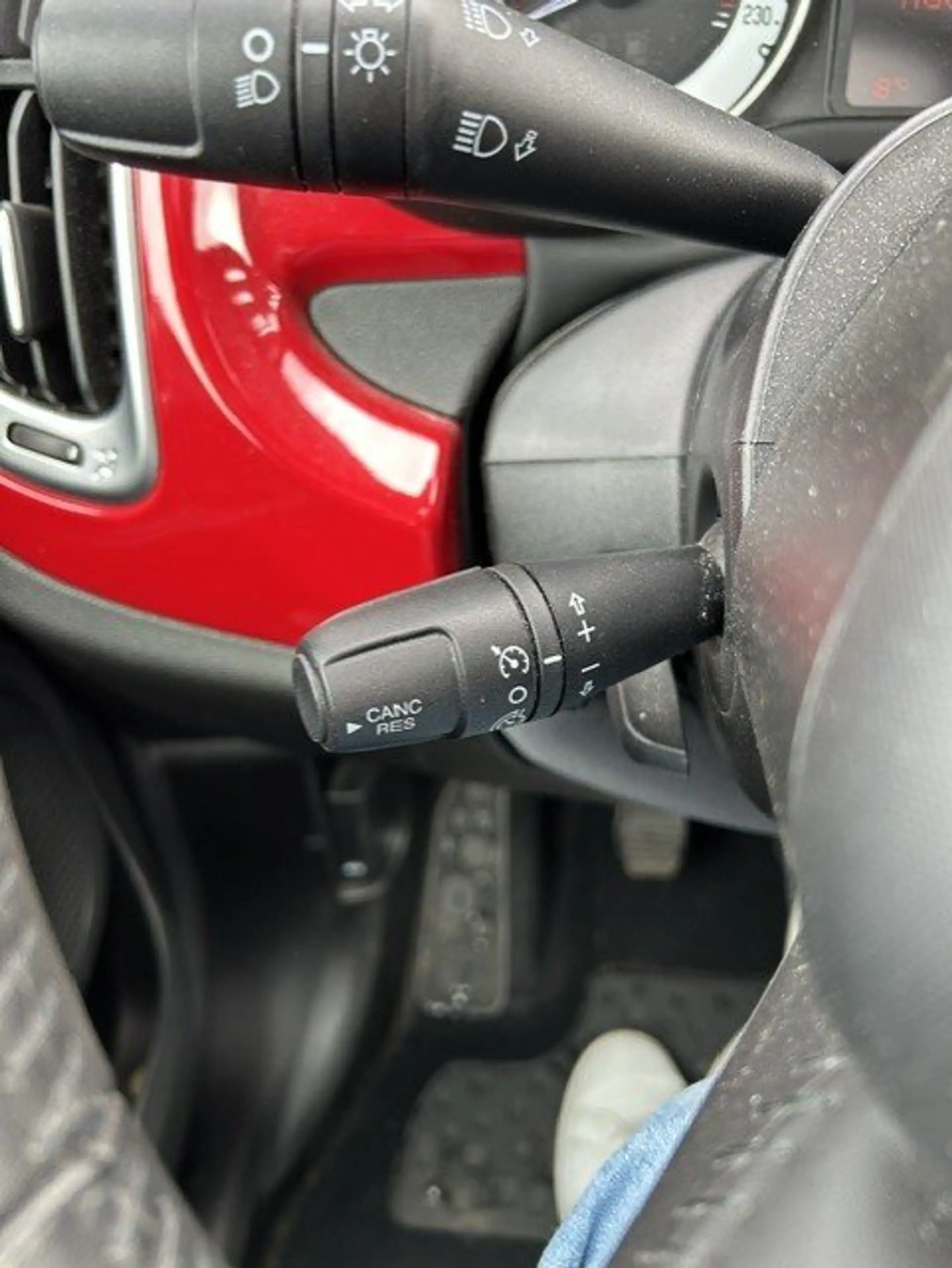 Fiat 500L 1.4i Lounge — photo 15