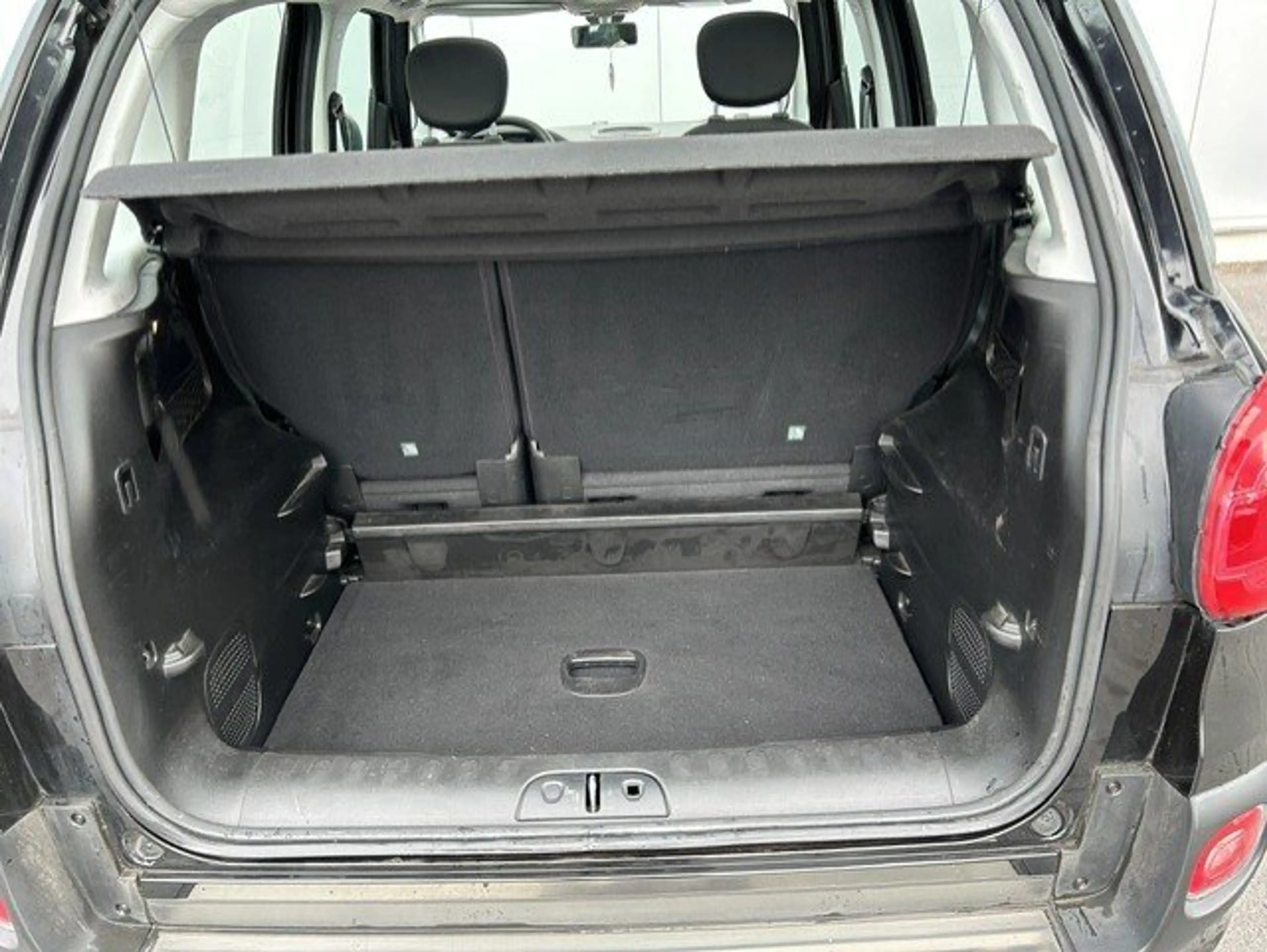 Fiat 500L 1.4i Lounge — photo 8