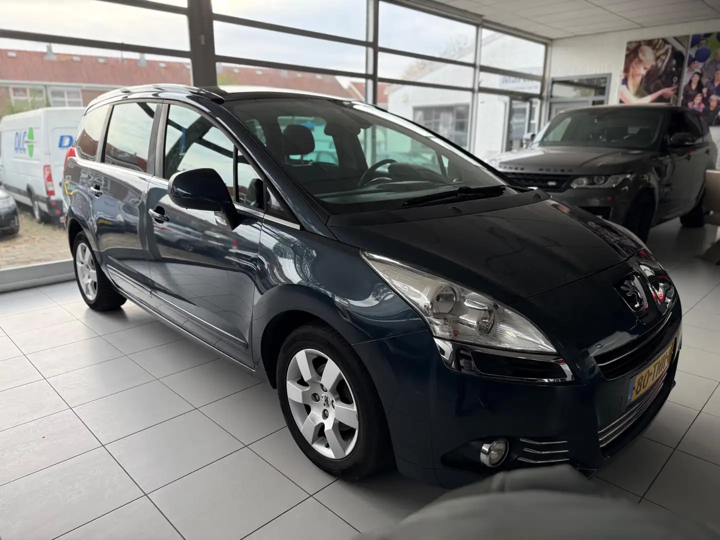 Peugeot 5008 1.6 VTi Active 7p. Leren bekleding Grijs - 1