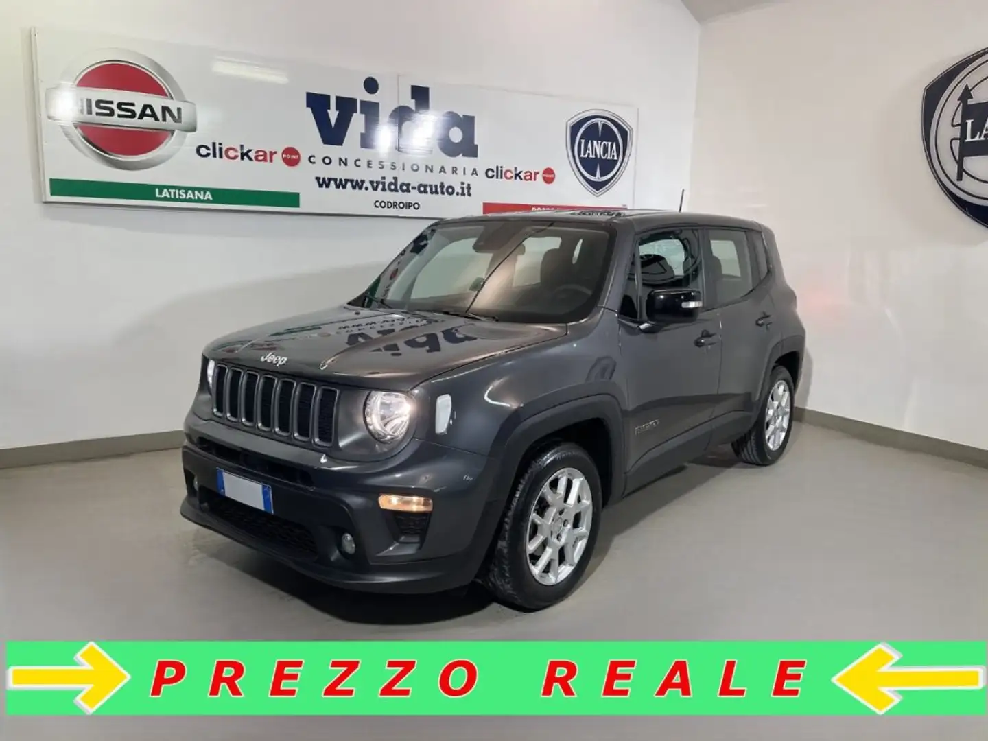 Jeep Renegade 1.6 Mjt 130 CV Limited Grijs - 1