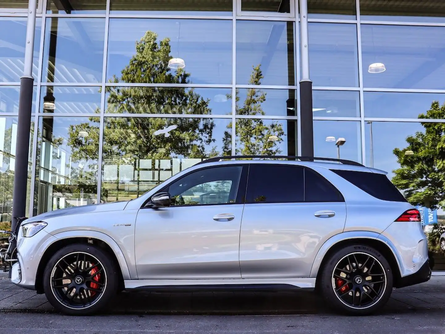 Mercedes-Benz GLE 63 AMG Mercedes-AMG GLE 63 S 4M HUD/AHK/Drivers-Package Stříbrná - 2