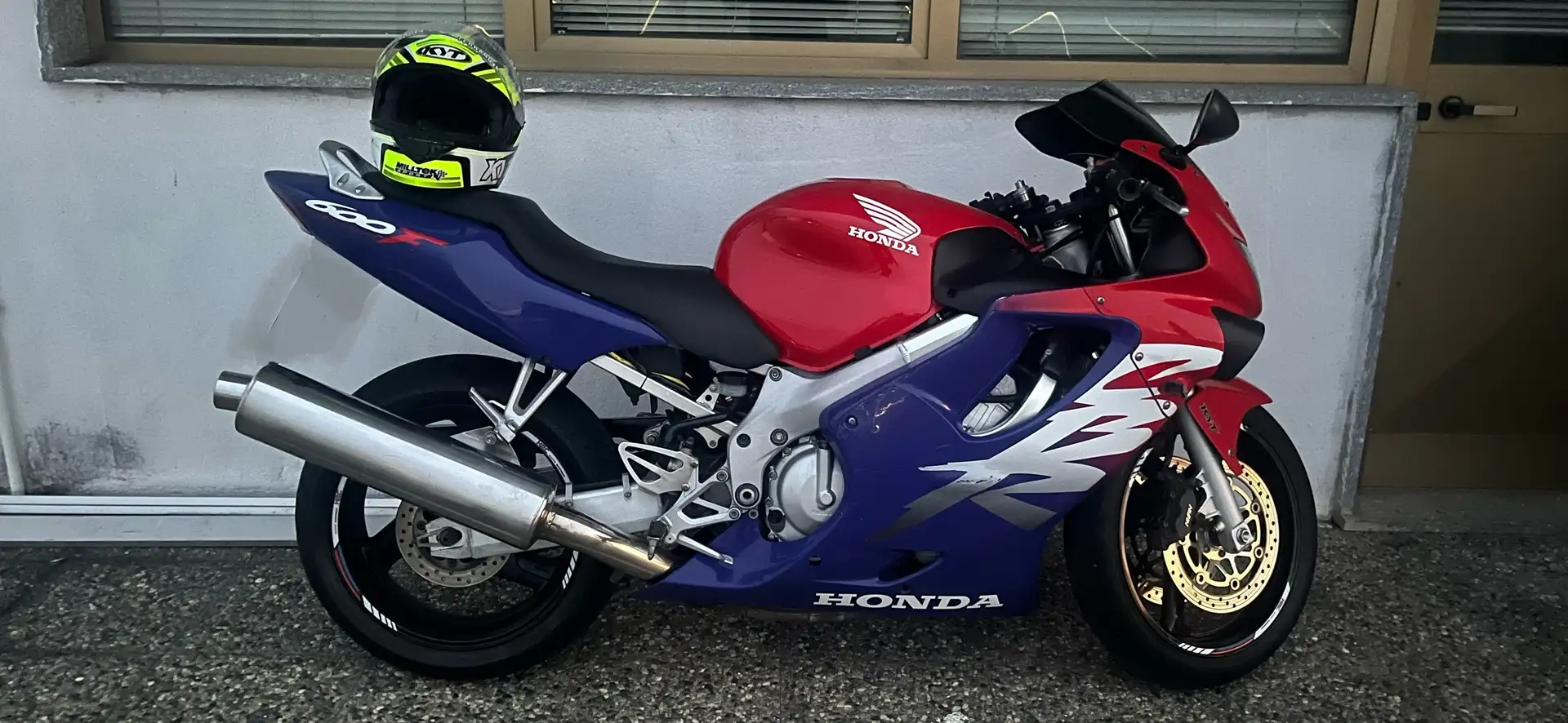 Honda CBR 600 F Rosso - 1