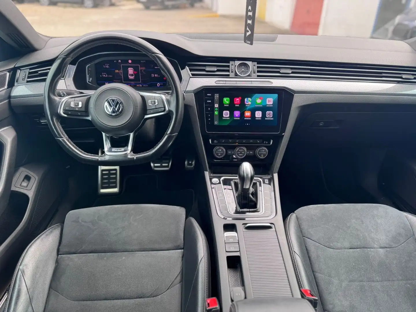 Volkswagen Arteon 2.0 TSI OPF DSG R-Line - 2