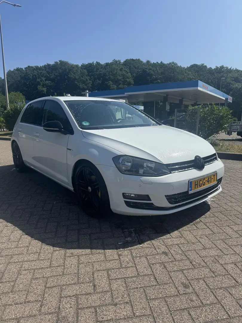 Volkswagen Golf 1.4 TSI Highline Rline Look Wit - 1