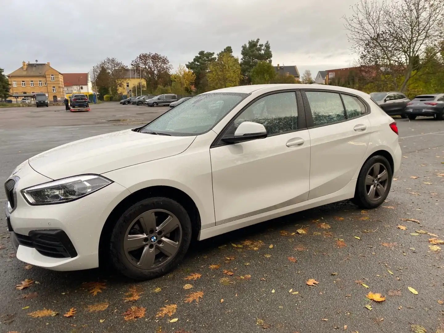 BMW 118 i Advantage | LED PDC DAB BLUETOOTH KLIMAAUT Weiß - 2