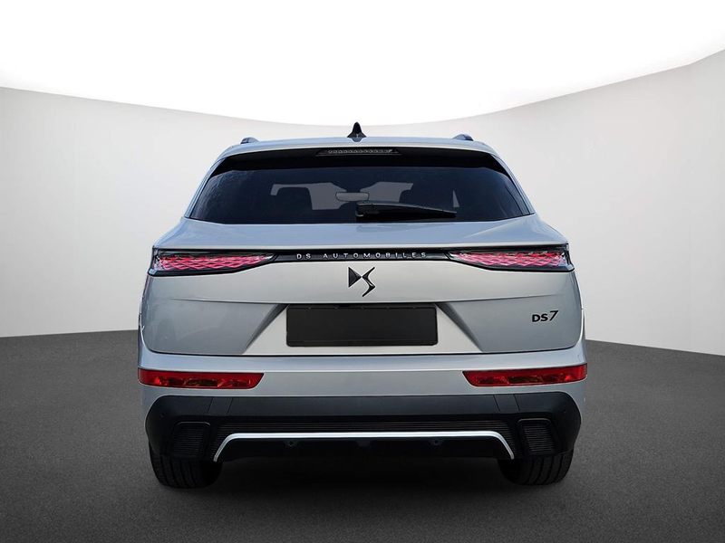 DS Automobiles DS 7 Performance Line + — photo 3