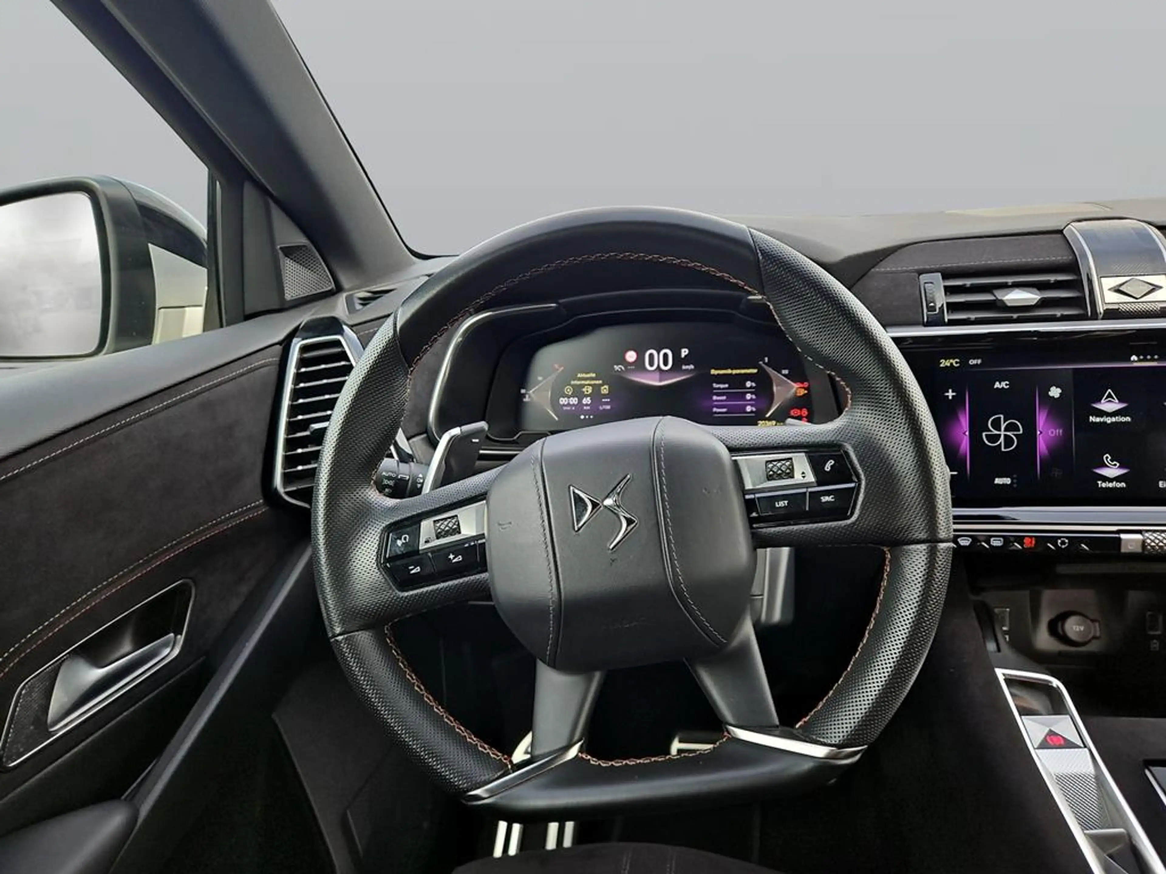 DS Automobiles DS 7 Performance Line + — photo 12