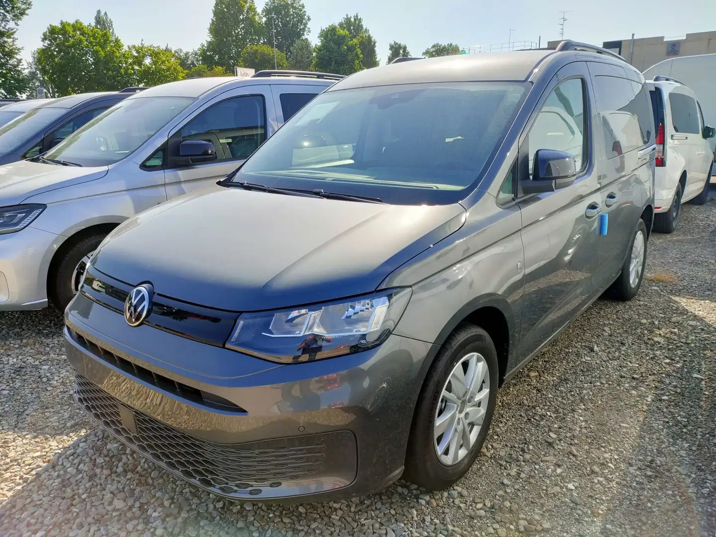 Volkswagen Caddy SPACE 2.0 TDI 75 kW ant. man. Grigio - 2