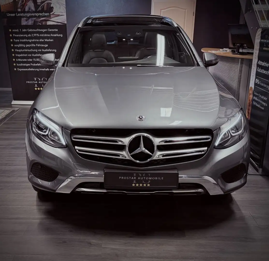 Mercedes-Benz GLC 250 4M.*Pano*Command*Burm*Leder*AHK*Garantie Grau - 2