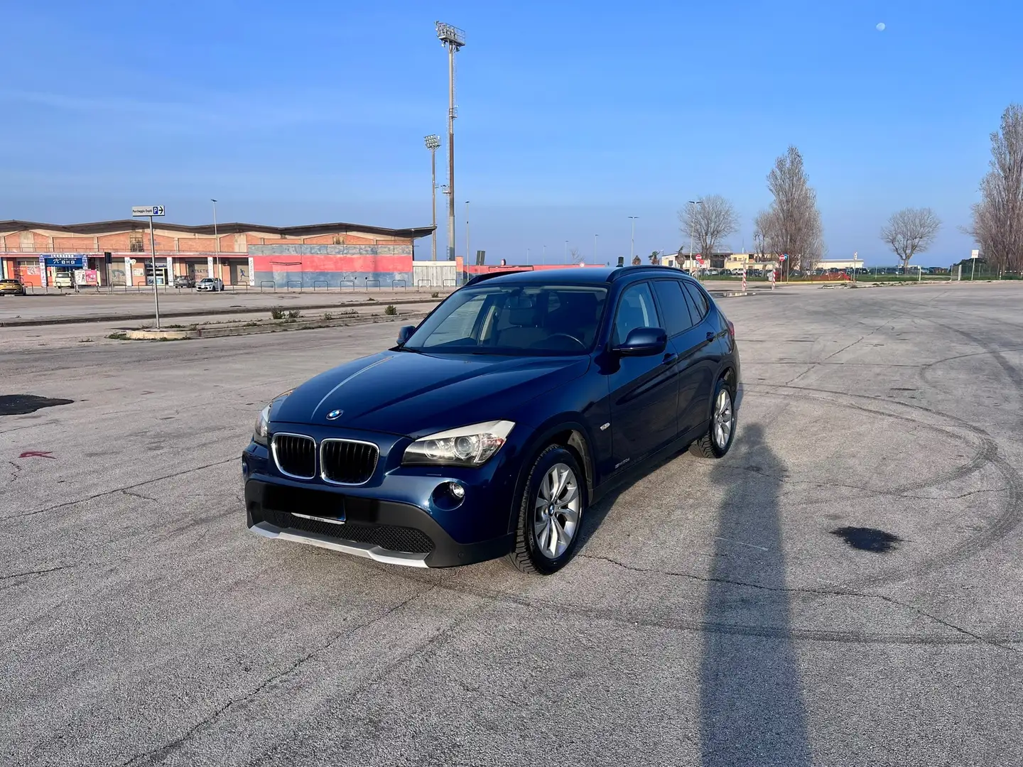 BMW X1 X1 E84 sdrive20d Futura Modrá - 1