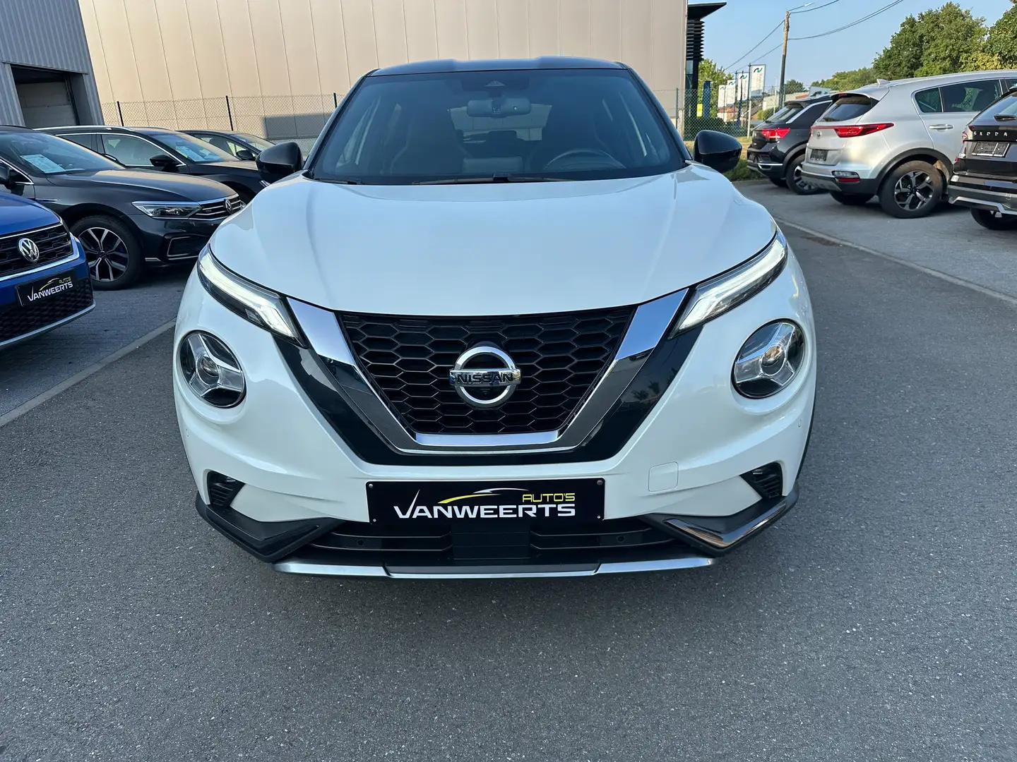 Nissan Juke 1.0 DIG-T 2WD N-Design, CARPLAY/ CAMERA/ KEYLESS Blanc - 2