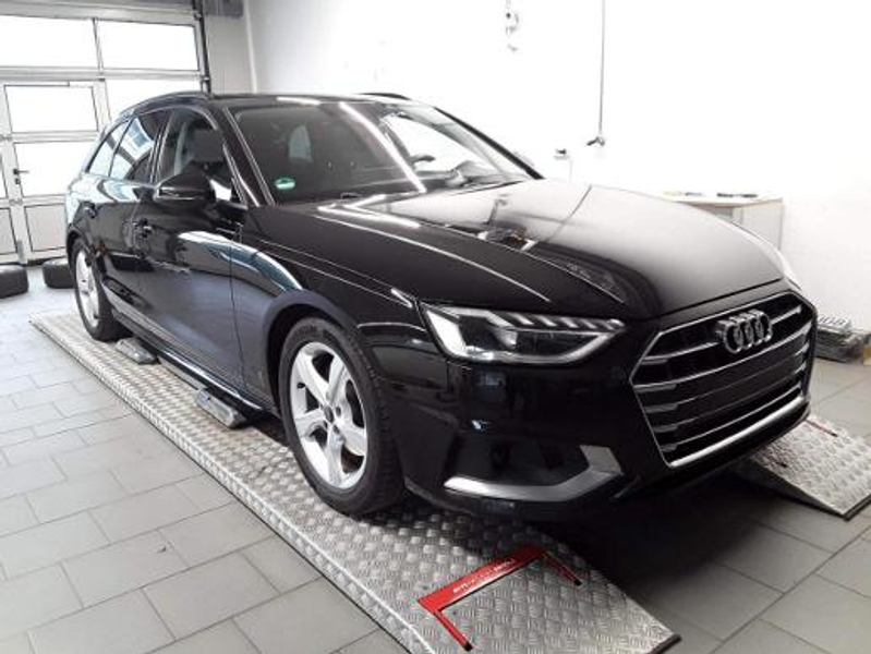 Audi A4 Avant 35 TDI HUD,Matrix,Navi+,Pano,Kamera,Sportsit — photo 9