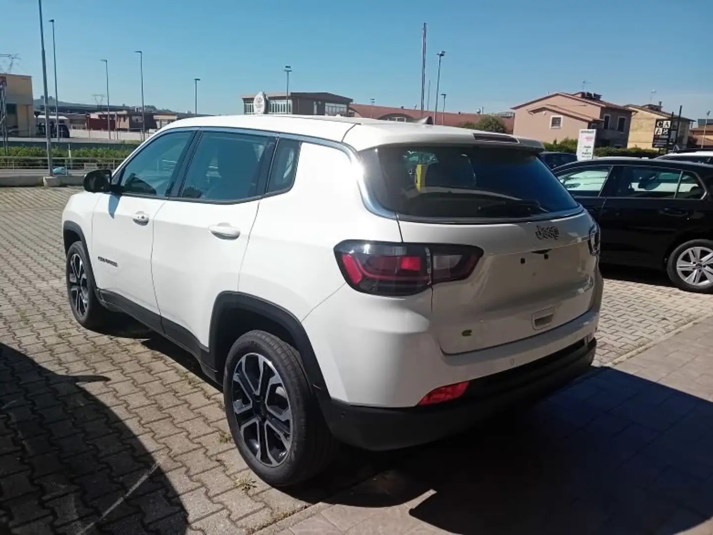 Jeep Compass Compass 1.5 turbo t4 mhev Altitude 2wd 130cv dct Bianco - 2