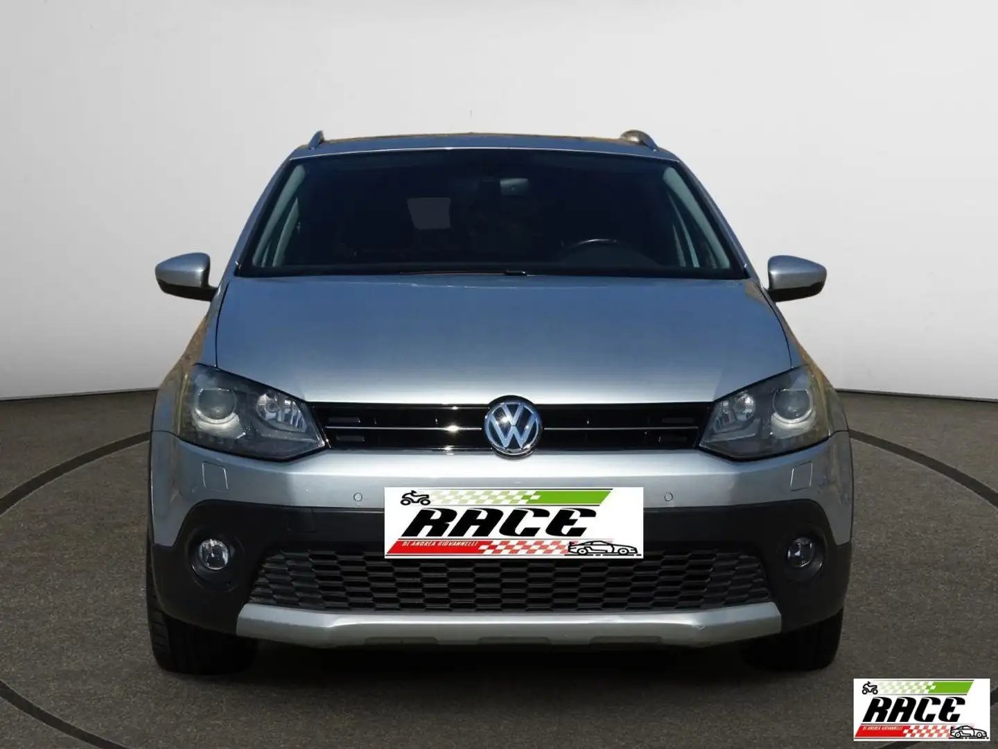 Volkswagen Polo Cross 1.4 TDI DSG BlueMotion Tech. Grau - 2