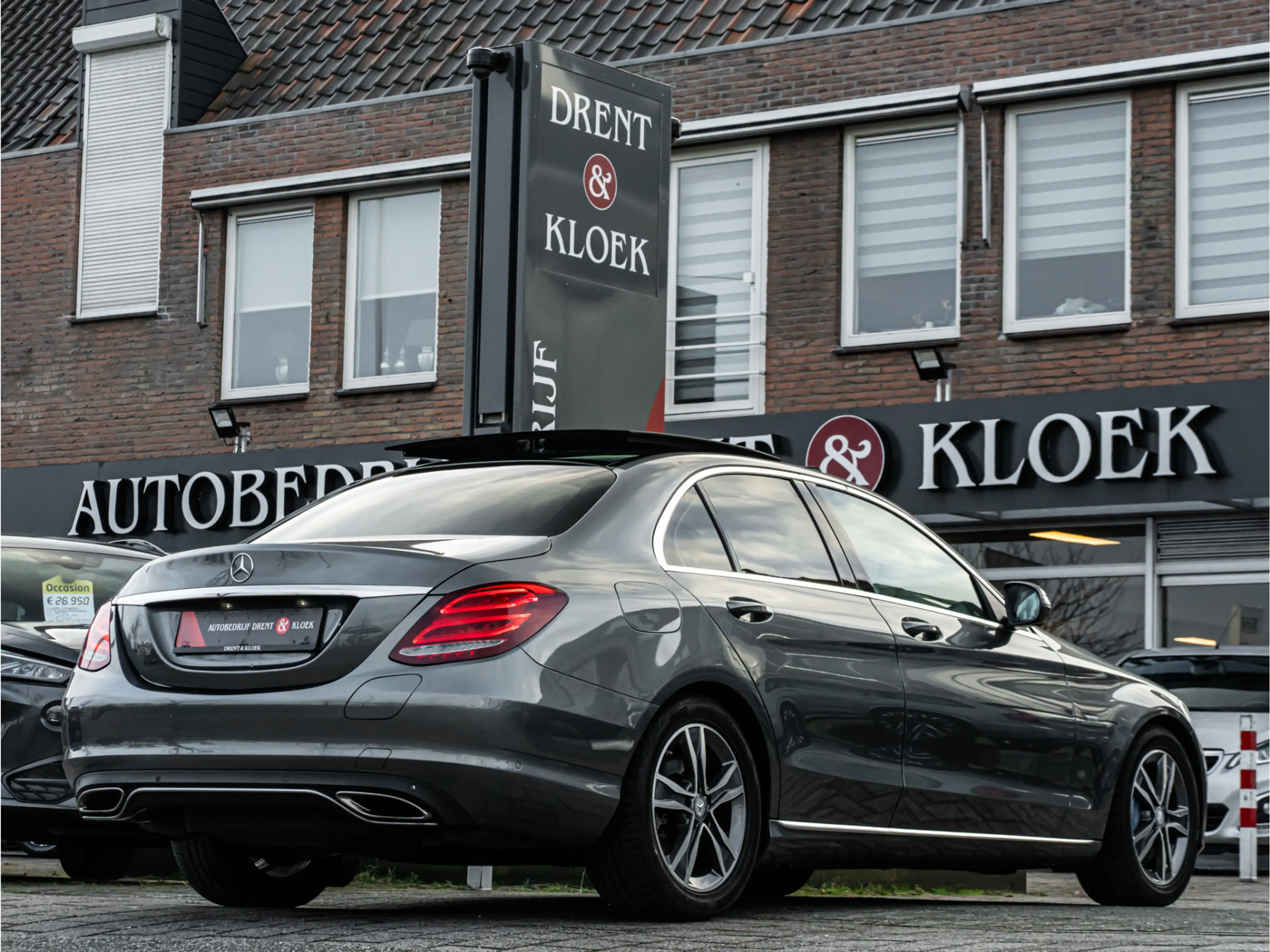 Mercedes-Benz C 350 e Lease Edition PANO 360 CAMERA TREKHAAK ELEK STOE — photo 3