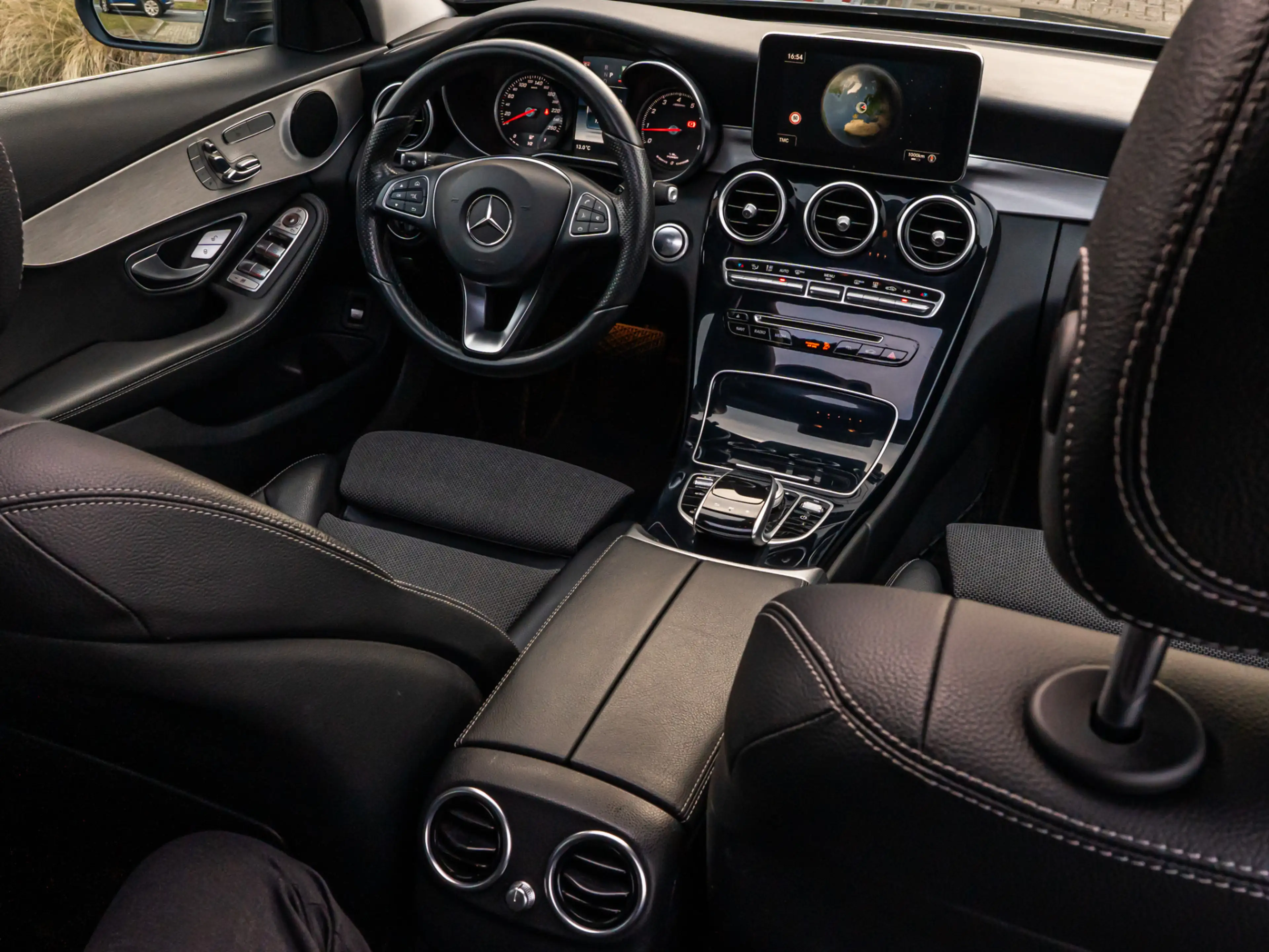 Mercedes-Benz C 350 e Lease Edition PANO 360 CAMERA TREKHAAK ELEK STOE — photo 2