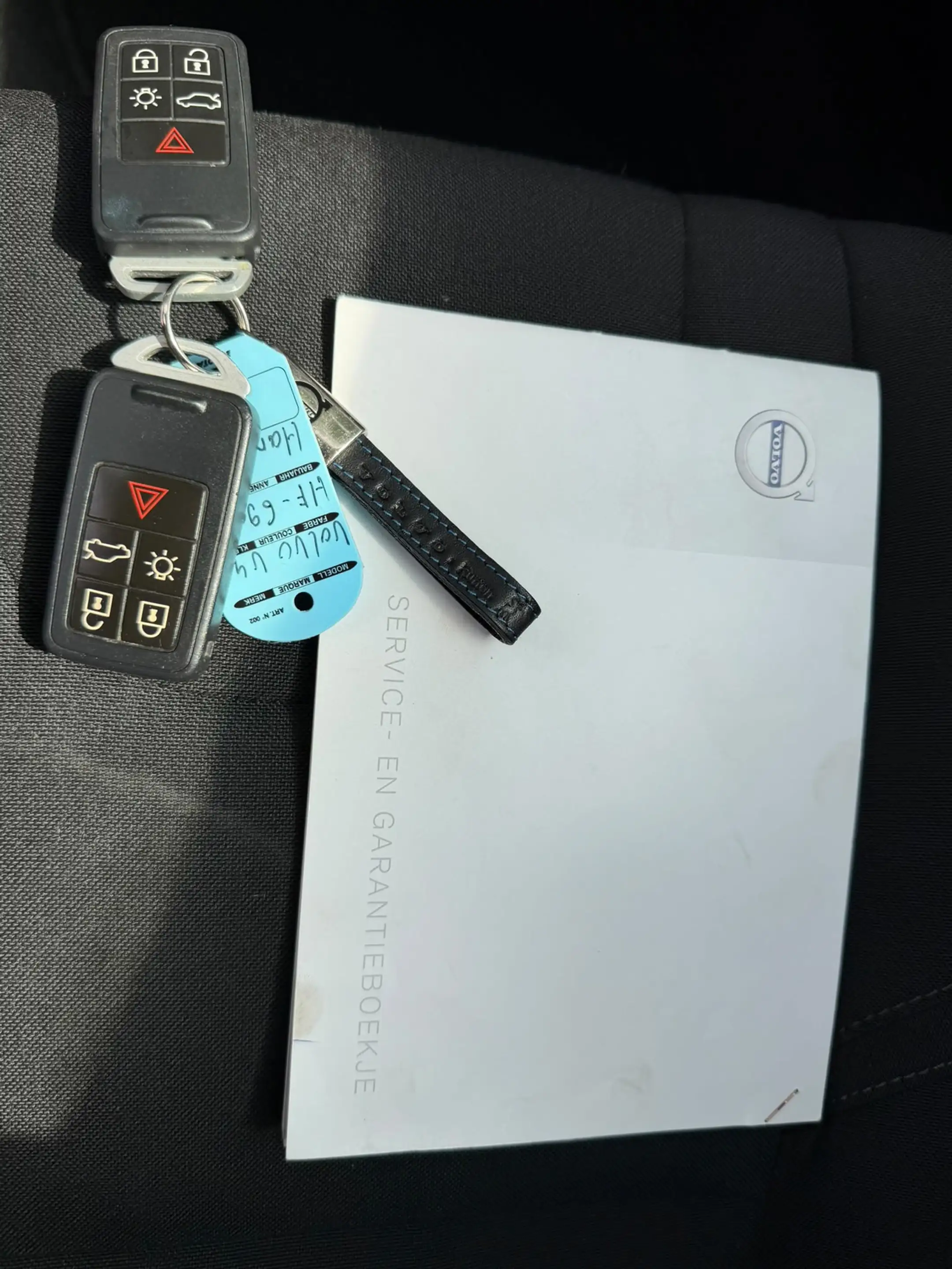 Volvo V40 Cross Country 1.5 T3 Momentum Automaat zeer netjes navigatie par — photo 23