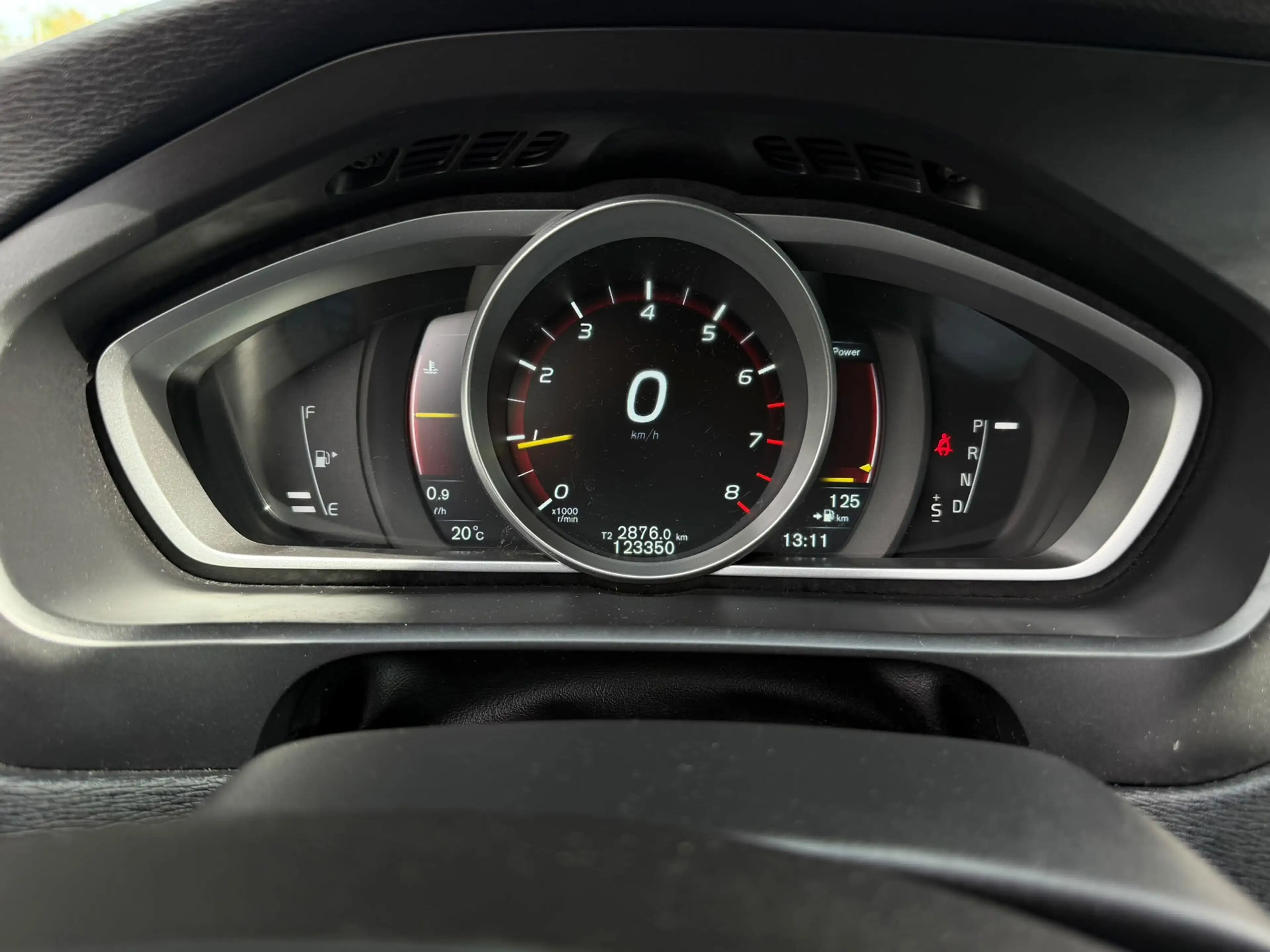 Volvo V40 Cross Country 1.5 T3 Momentum Automaat zeer netjes navigatie par — photo 11