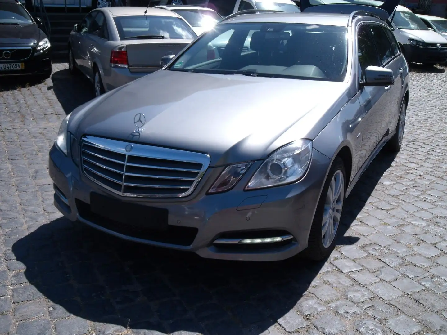 Mercedes-Benz E 350 T-Modell CDI 4Matic Argent - 2