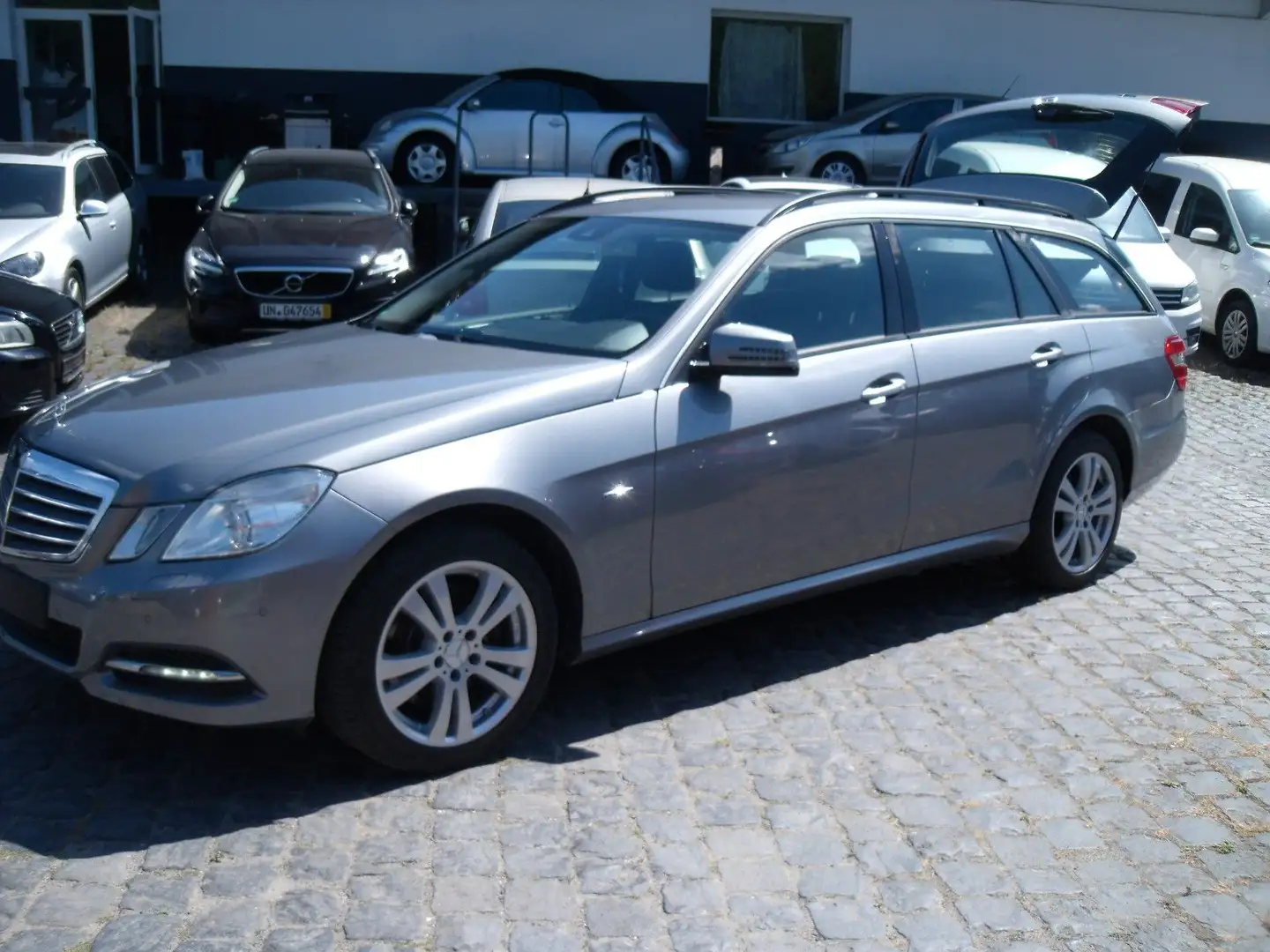 Mercedes-Benz E 350 T-Modell CDI 4Matic Argent - 1