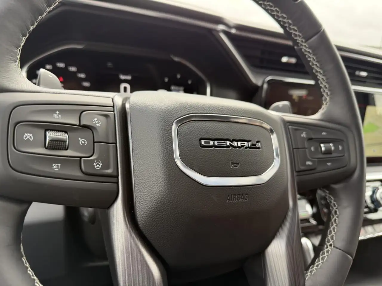GMC Sierra 1500 fotografie GMC Sierra 1500