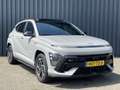 Hyundai KONA 1.6 GDI HEV 141pk DCT N Line Sky I Schuif/kantel D Grijs - thumbnail 3