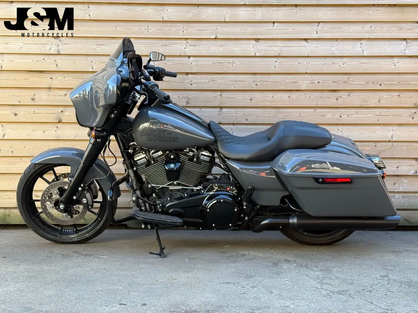 Harley-Davidson Street Glide SPECIAL FLHXS Gri - 2