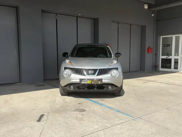 Nissan Juke view 2